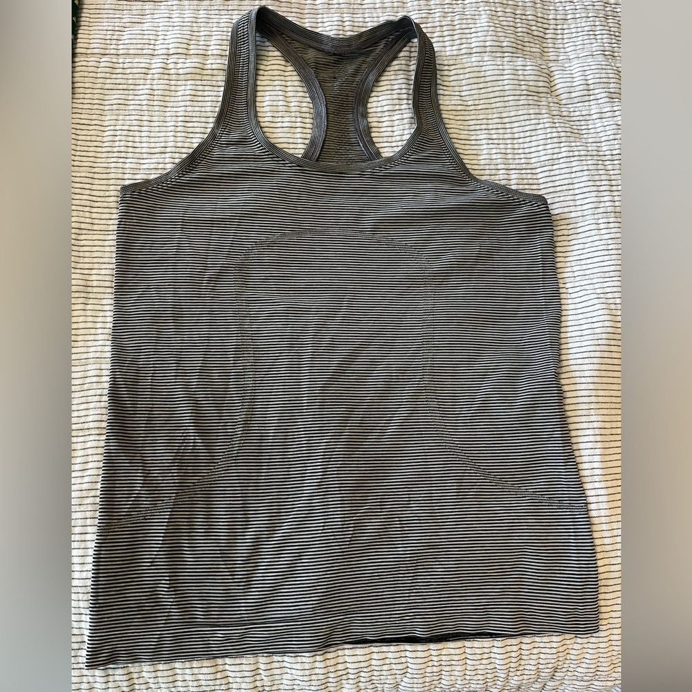 Lululemon Swiftly Tech racer back tank